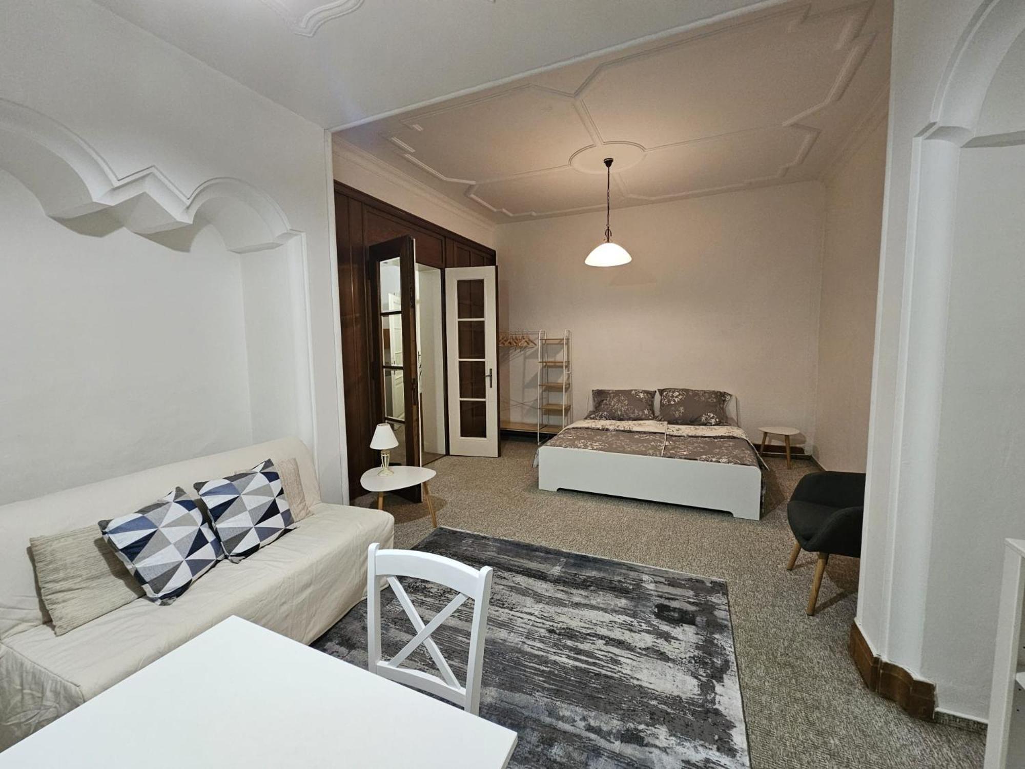 Husova Apartment